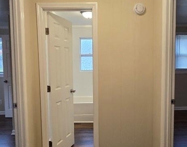 730 Taylor Street - Photo Thumbnail 10