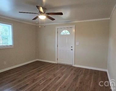 730 Taylor Street - Photo Thumbnail 4