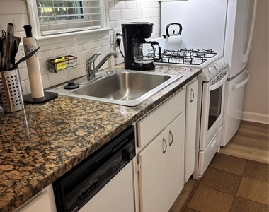 116 Laurel Hedge Lane - Photo Thumbnail 9