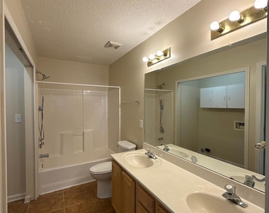 15318 Brynfield Drive - Photo Thumbnail 7