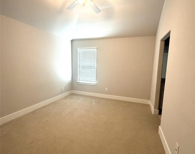 1117 Huckleberry Street - Photo Thumbnail 33