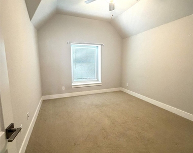1117 Huckleberry Street - Photo Thumbnail 31