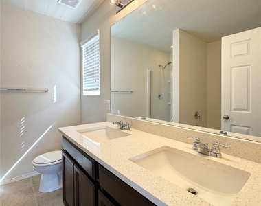 3020 Manuel Creek Drive - Photo Thumbnail 20