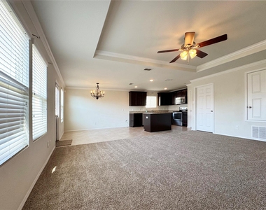 3020 Manuel Creek Drive - Photo Thumbnail 12