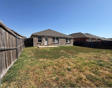3020 Manuel Creek Drive - Photo Thumbnail 32
