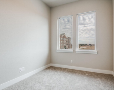11881 Brubaker Drive - Photo Thumbnail 18