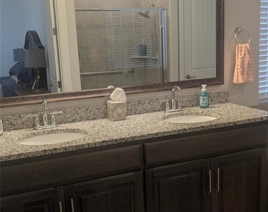 708 Waterbrook Parkway - Photo Thumbnail 19