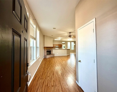 218 Canyon Lake Drive - Photo Thumbnail 1