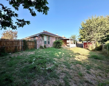 218 Canyon Lake Drive - Photo Thumbnail 19
