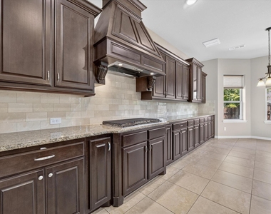 7300 Zion Lane - Photo Thumbnail 11