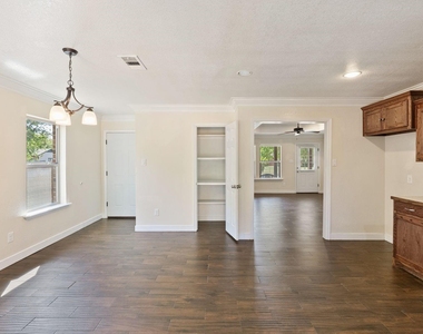 781 Copley Street - Photo Thumbnail 24