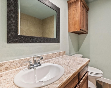 781 Copley Street - Photo Thumbnail 6