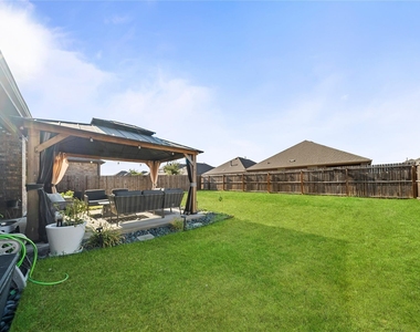 11025 Klondike Lane - Photo Thumbnail 25