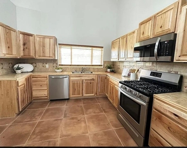 2191 Bethany Road - Photo Thumbnail 3