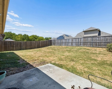 1605 Ridge Creek Lane - Photo Thumbnail 26