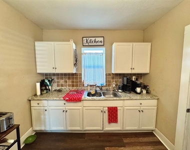 1287 W Frey - Photo Thumbnail 8