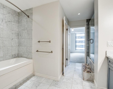 5909 Luther Lane - Photo Thumbnail 15