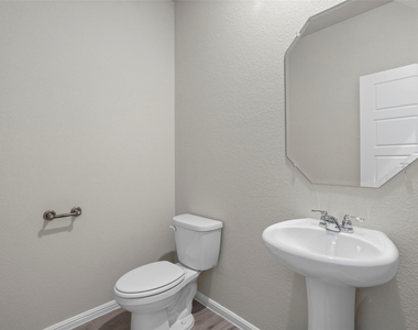 3453 Lake District Lane - Photo Thumbnail 12