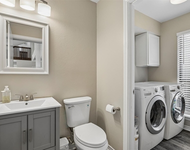 2108 Rose Cliff Lane - Photo Thumbnail 17