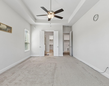 408 Worthing Way - Photo Thumbnail 20