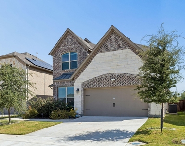 408 Worthing Way - Photo Thumbnail 1