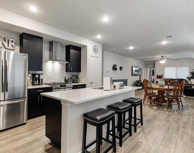 3225 Sioux Trail - Photo Thumbnail 6