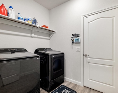 3225 Sioux Trail - Photo Thumbnail 22