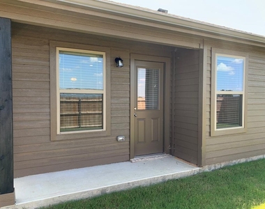 1414 Warringwood Drive - Photo Thumbnail 10