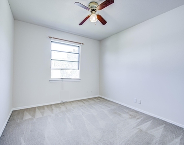 1701 Edge Hill Road - Photo Thumbnail 9