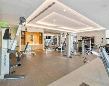 7901 Windrose Avenue - Photo Thumbnail 35