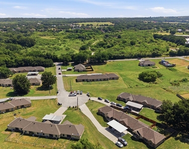 131 Sunburst Court - Photo Thumbnail 25