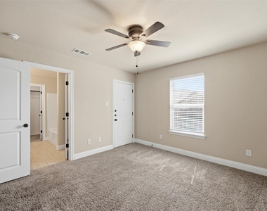 131 Sunburst Court - Photo Thumbnail 14