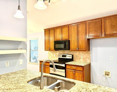 970 Fox Grove Lane - Photo Thumbnail 11