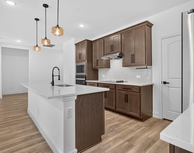 325 Rangars Ridge Place - Photo Thumbnail 9