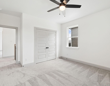 7644 Trailridge Drive - Photo Thumbnail 23