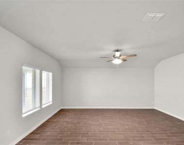 2008 Sandpiper Way - Photo Thumbnail 6