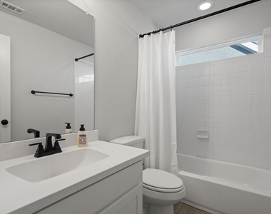 4320 Sandhills Lane - Photo Thumbnail 27