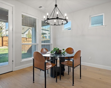 4320 Sandhills Lane - Photo Thumbnail 8