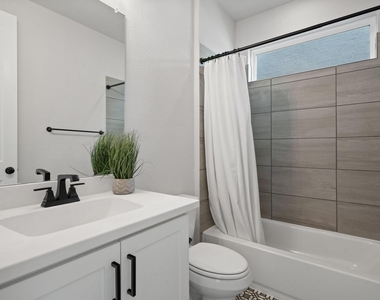 4320 Sandhills Lane - Photo Thumbnail 13