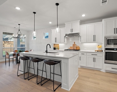 4320 Sandhills Lane - Photo Thumbnail 5