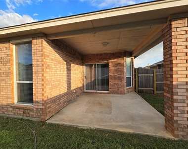 624 Caravan Drive - Photo Thumbnail 23
