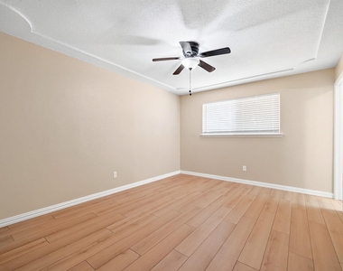 5415 Sandusky Court - Photo Thumbnail 25