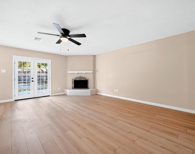 5415 Sandusky Court - Photo Thumbnail 3
