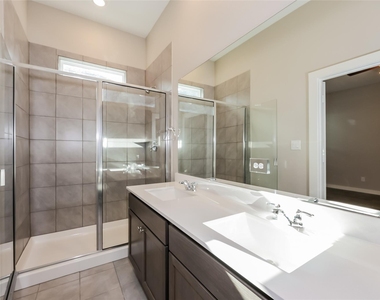 725 Painted Loon Drive - Photo Thumbnail 10