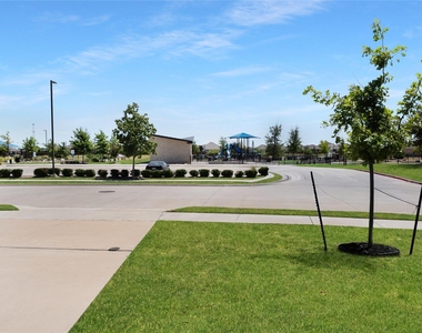5222 Fallenstone Way - Photo Thumbnail 23