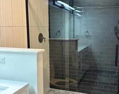 412 Graham Lane - Photo Thumbnail 4