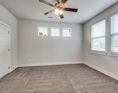 9521 Thorncrown Lane - Photo Thumbnail 5