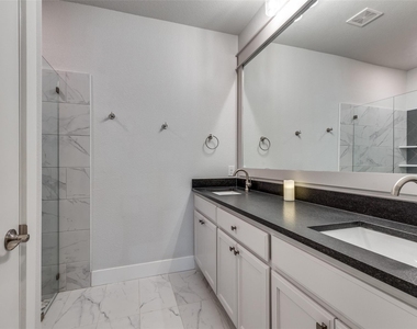 9521 Thorncrown Lane - Photo Thumbnail 10