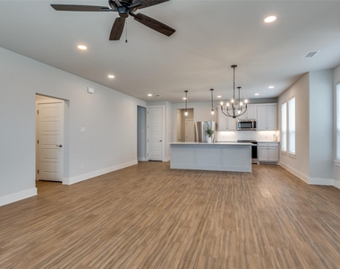 9521 Thorncrown Lane - Photo Thumbnail 2