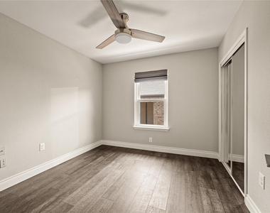 1521 Briarcrest Drive - Photo Thumbnail 22